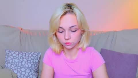 elenamonroe_ online show from 9, 5, 2026