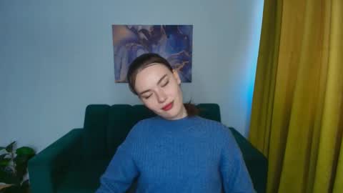 Snapshot of elenaoconar chatting on 12, 3, 2025 elenaoconar online show from 12, 3, 2025