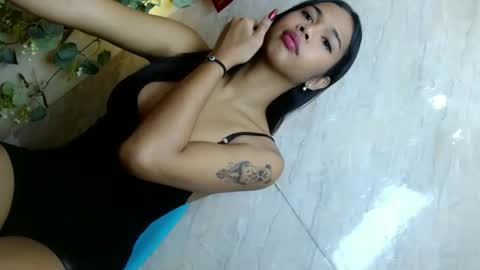Snapshot of elenapierce69 chatting on 27, 4, 2026 Call me Yours. online show from 27, 4, 2026
