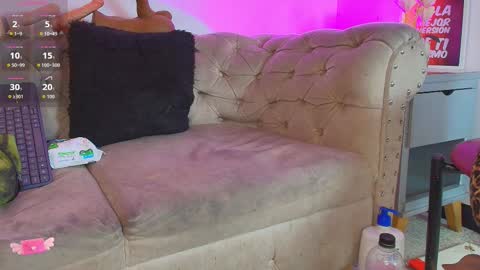 elenna_boobs_ online show from 22, 11, 2025