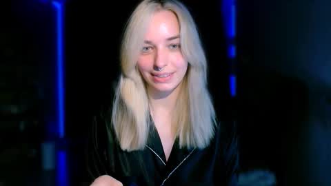 Snapshot of eli_llie chatting on 23, 10, 2025 Eli online show from 23, 10, 2025