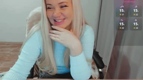 Snapshot of elia_ chatting on 30, 11, 2025 Ella online show from 30, 11, 2025