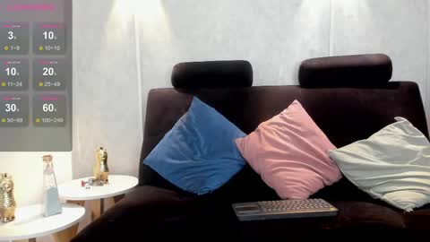  Elian  online show from 28, 9, 2025