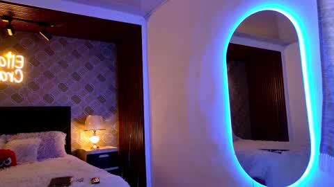 Snapshot of elian_craiggggg chatting on 11, 2, 2026 Elian online show from 11, 2, 2026