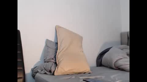 Snapshot of elian_tg chatting on 11, 11, 2025 Elian online show from 11, 11, 2025