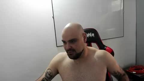 Snapshot of eliancrow chatting on 22, 12, 2025 Elian online show from 22, 12, 2025