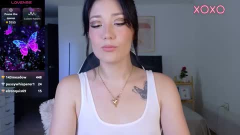 Snapshot of eliiih_ chatting on 28, 10, 2025 eliiih_ online show from 28, 10, 2025