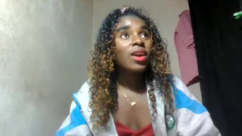 Snapshot of elina981 chatting on 11, 7, 2026 elina981 online show from 11, 7, 2026