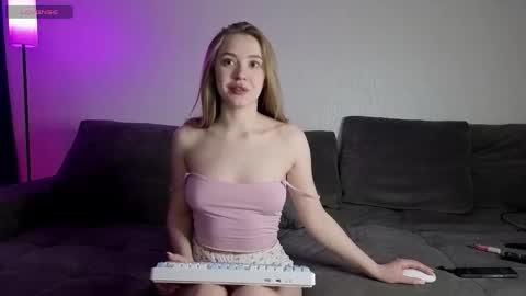 Elna and Tom online show from 11, 3, 2026