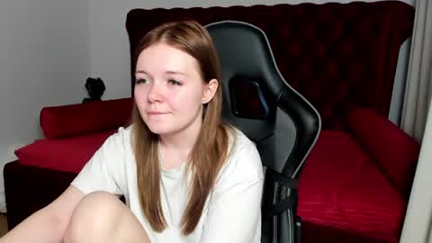Snapshot of elinavale chatting on 11, 6, 2026 elinavale online show from 11, 6, 2026