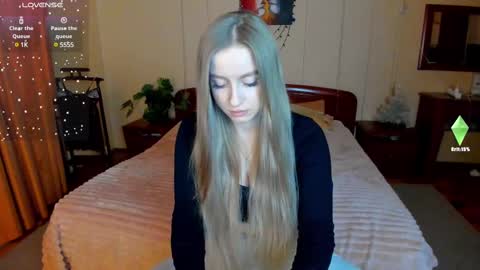 Snapshot of elinor_faith chatting on 11, 2, 2025 elinor_faith online show from 11, 2, 2025