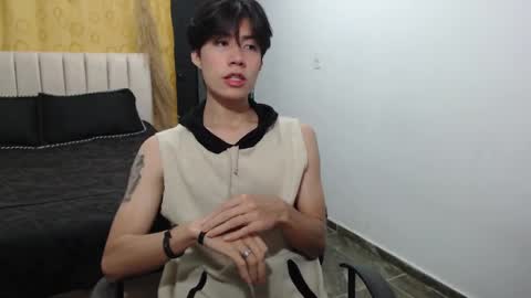 Snapshot of elio_collem chatting on 16, 12, 2024 ELIO online show from 16, 12, 2024