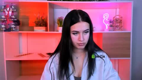 eliora_silk online show from 6, 11, 2025