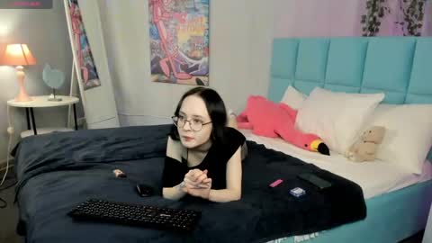 Snapshot of elira_vane chatting on 10, 5, 2026 Elira Vane online show from 10, 5, 2026