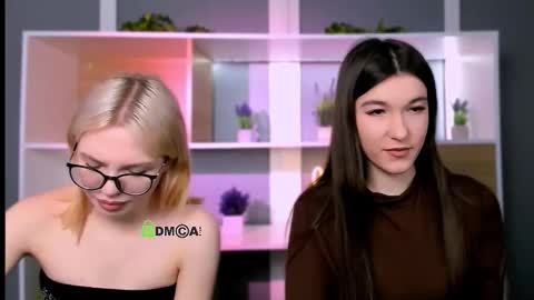 elis_sunny online show from 5, 2, 2026