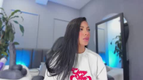 Elisa online show from 7, 1, 2026