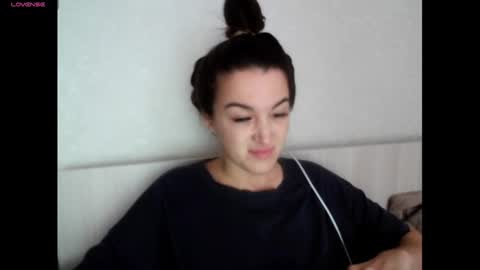 Snapshot of elisa_dove208 chatting on 9, 9, 2025 elisa_dove208 online show from 9, 9, 2025