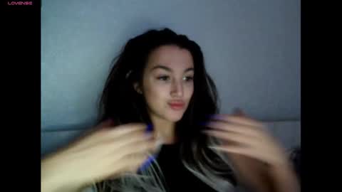 Snapshot of elisa_dove208 chatting on 7, 11, 2025 elisa_dove208 online show from 7, 11, 2025