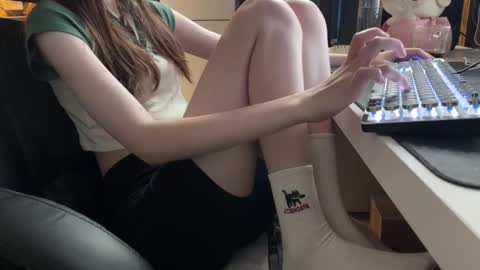 Snapshot of elisa_north chatting on 4, 2, 2025 Elisa North online show from 4, 2, 2025