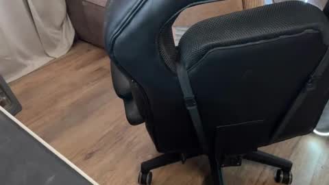 Snapshot of elisa_north chatting on 27, 2, 2025 Elisa North online show from 27, 2, 2025