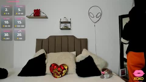 Snapshot of elisabeth_swan chatting on 29, 9, 2025 Elizabeth online show from 29, 9, 2025