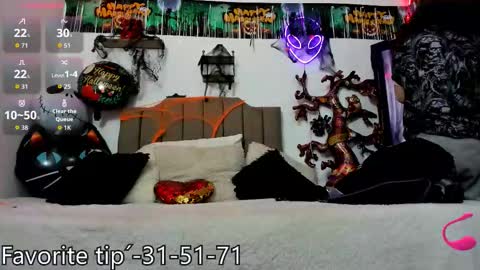 Snapshot of elisabeth_swan chatting on 16, 10, 2025 Elizabeth online show from 16, 10, 2025