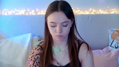 Snapshot of elisabethdavis chatting on 25, 1, 2025 ElisabethDavis online show from 25, 1, 2025