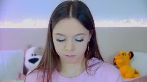 Snapshot of elisabethdavis chatting on 6, 3, 2025 ElisabethDavis online show from 6, 3, 2025