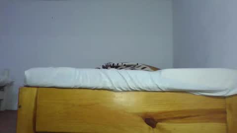 elisacich online show from 28, 2, 2026