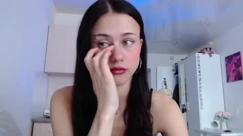 Snapshot of eliscuteblonde chatting on 6, 6, 2026 Elis online show from 6, 6, 2026