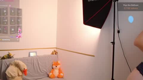 Snapshot of elise_nyx chatting on 23, 7, 2026 elise_nyx online show from 23, 7, 2026