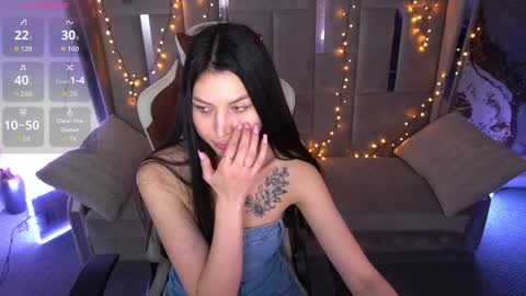 elisevelour online show from 10, 4, 2026