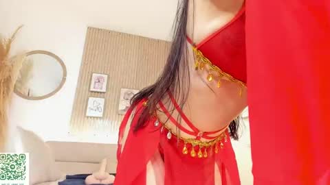 Elizabeth  online show from 4, 10, 2025