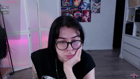 Ari online show from 22, 1, 2025