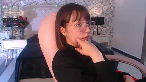 Snapshot of eliza_gh chatting on 25, 11, 2025 Eliza online show from 25, 11, 2025