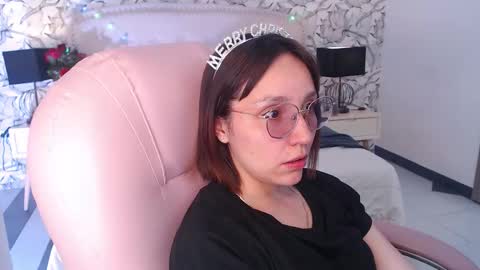 Snapshot of eliza_gh chatting on 27, 11, 2025 Eliza online show from 27, 11, 2025