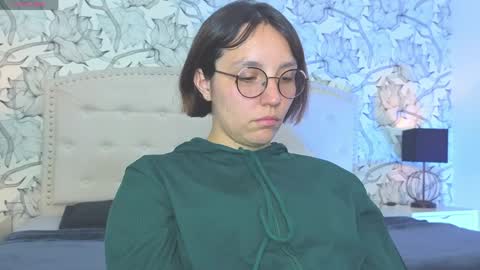 Eliza online show from 15, 4, 2026