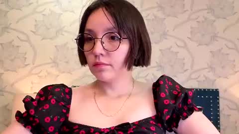 Snapshot of eliza_gh chatting on 24, 6, 2026 Eliza online show from 24, 6, 2026