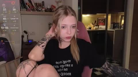 Elizabeth online show from 15, 12, 2025