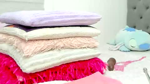 Snapshot of elizabeth_18_ chatting on 19, 7, 2026 ELIZA online show from 19, 7, 2026