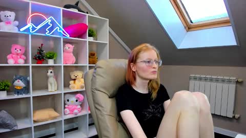 Elizabeth online show from 31, 12, 2024