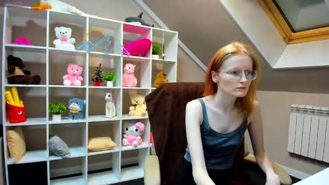 Elizabeth online show from 2, 1, 2025