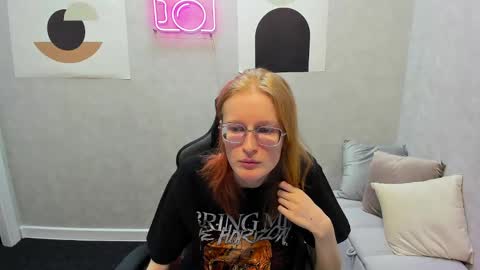 Elizabeth online show from 8, 1, 2025