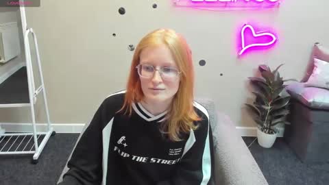 Elizabeth online show from 17, 1, 2025