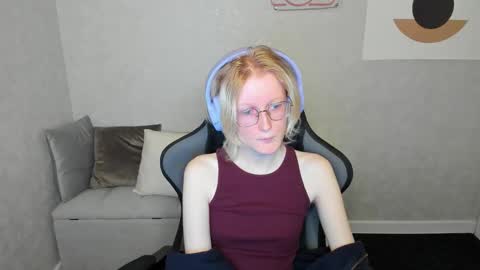 Elizabeth online show from 24, 9, 2025