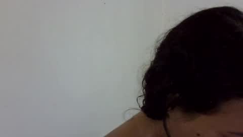 Elizabeth Martinez  online show from 21, 10, 2025