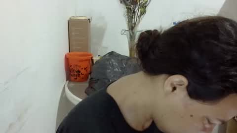 Elizabeth Martinez  online show from 2, 12, 2025