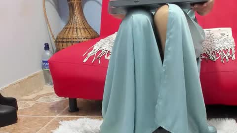 Snapshot of elizabeth_mathure chatting on 6, 11, 2025 Elizabeth Mathure online show from 6, 11, 2025