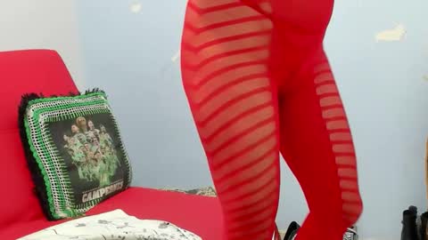 Snapshot of elizabeth_mathure chatting on 13, 11, 2025 Elizabeth Mathure online show from 13, 11, 2025