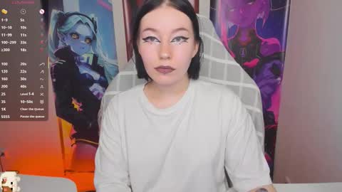 Snapshot of elizabethflowerr chatting on 16, 10, 2025 Eli online show from 16, 10, 2025